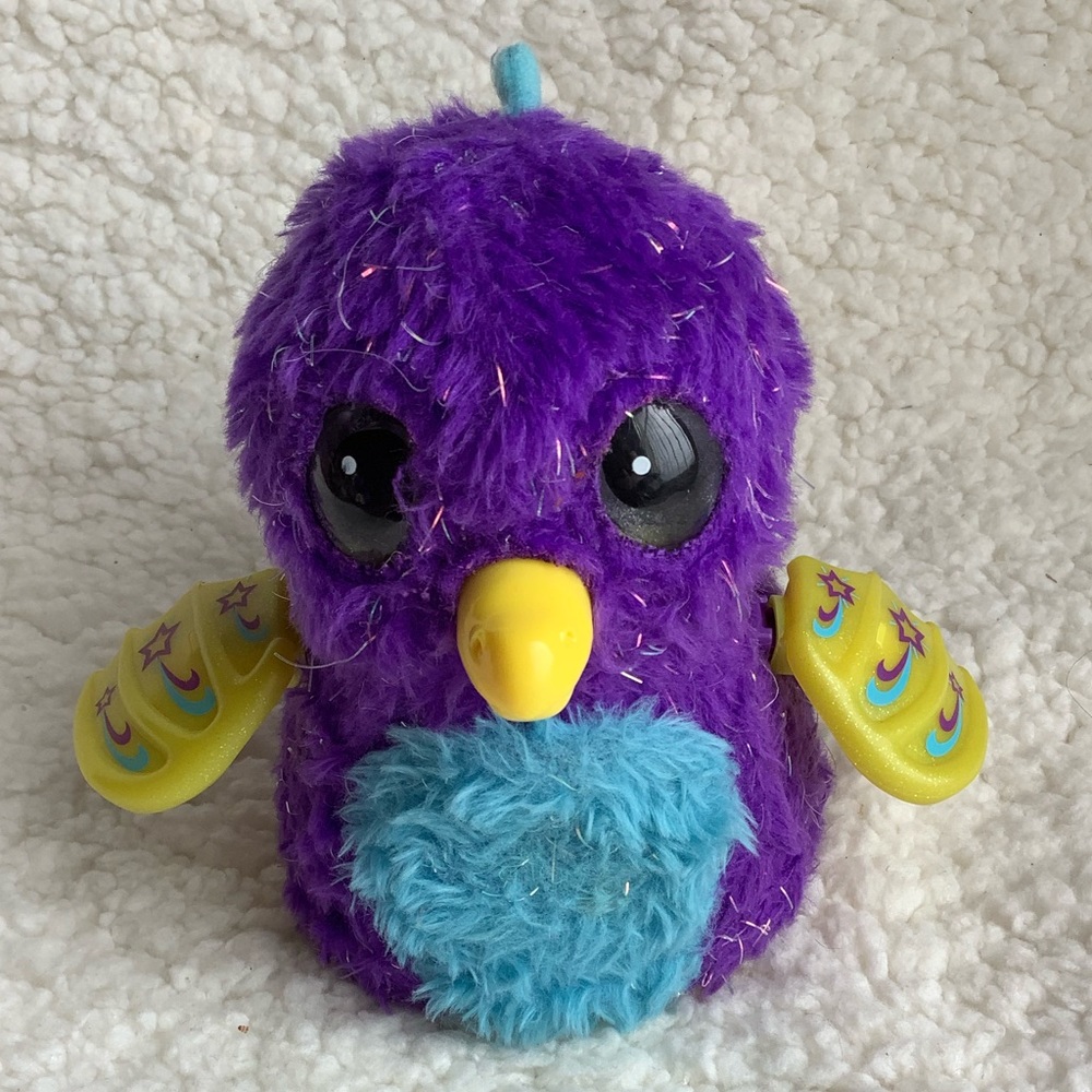 Spinmaster Hatchimal Sparkling Draggle Bird